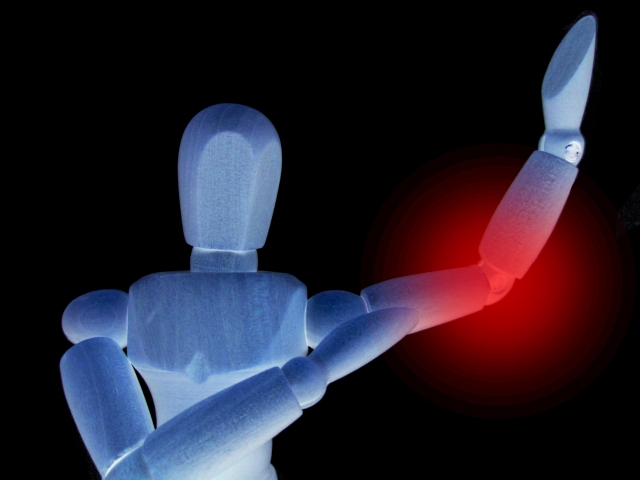 肘の痛み　治療　病院　さいたま市