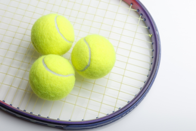 さいたま市　テニス肘　治療　ショックマスター