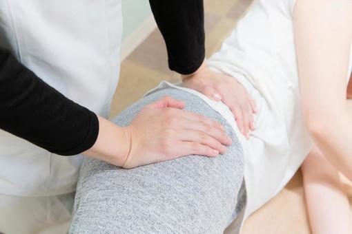 股関節が痛い原因　ストレッチ